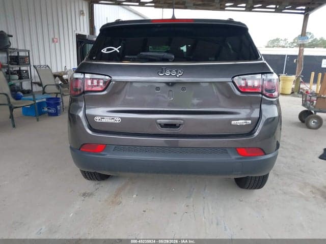 2022 JEEP COMPASS LATITUDE FWD 16
