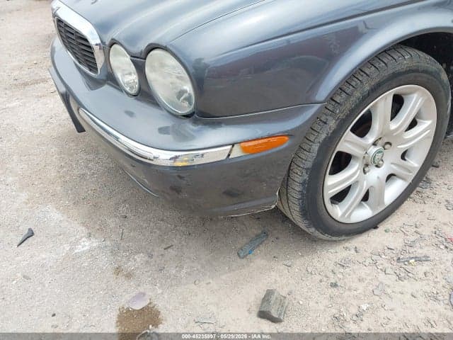2004 JAGUAR XJ8 6