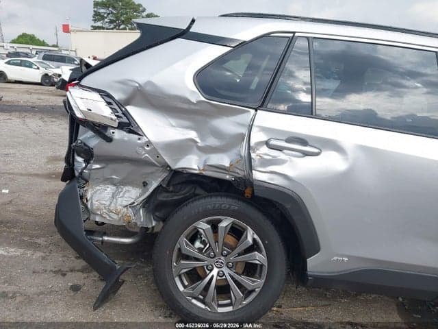 2025 TOYOTA RAV4 HYBRID XLE PREMIUM 6