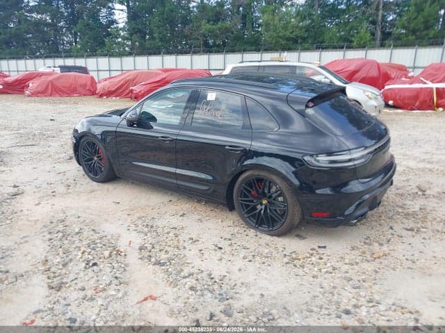 2026 PORSCHE MACAN GTS 3