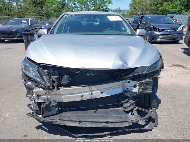 2018 TOYOTA CAMRY LE 13