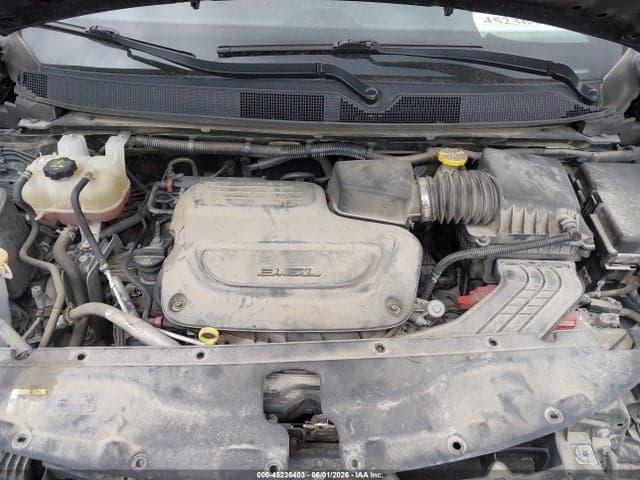 2019 CHRYSLER PACIFICA LIMITED 10