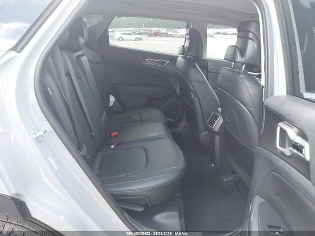 2026 KIA SPORTAGE EX 8