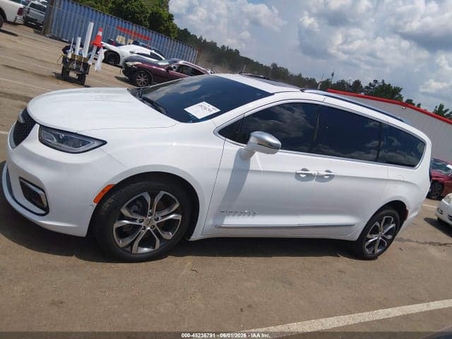 2022 CHRYSLER PACIFICA PINNACLE AWD 14