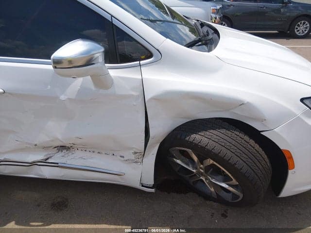 2022 CHRYSLER PACIFICA PINNACLE AWD 6