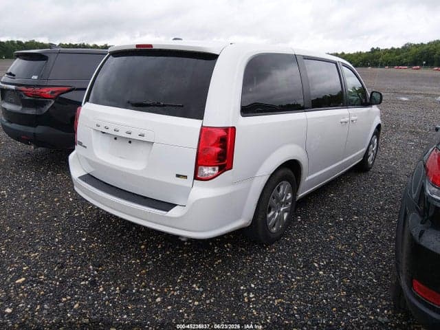 2018 DODGE GRAND CARAVAN SE 4