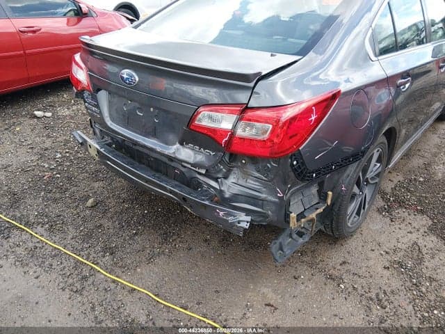 2018 SUBARU LEGACY 2.5I SPORT 6