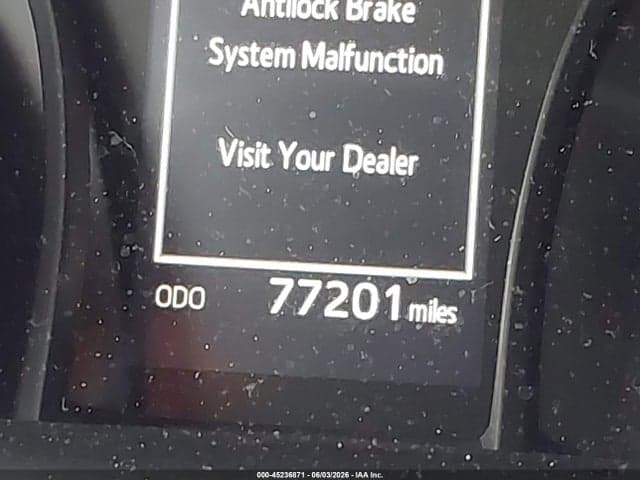 2018 TOYOTA CAMRY SE 15