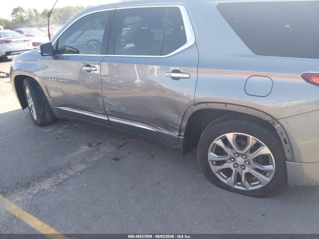 2020 CHEVROLET TRAVERSE FWD PREMIER 6