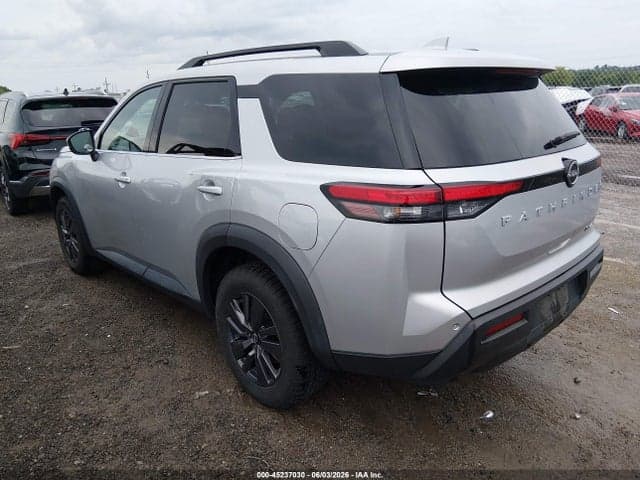 2023 NISSAN PATHFINDER SV 4WD 3