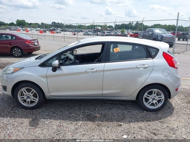 2019 FORD FIESTA SE 14