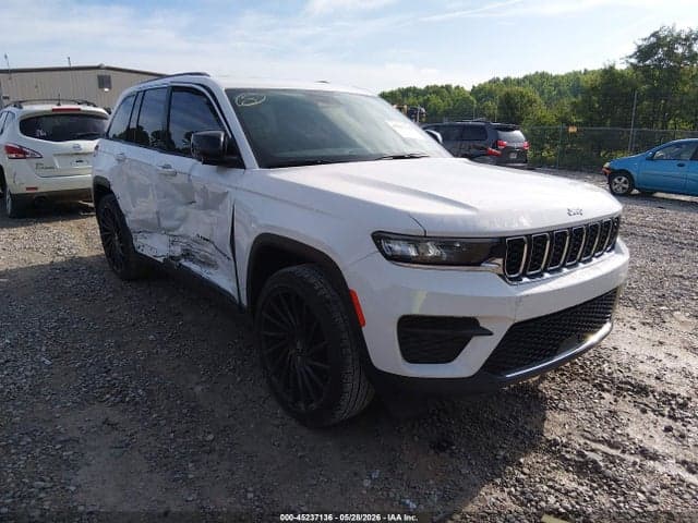 2023 JEEP GRAND CHEROKEE LAREDO 4X2 - 1