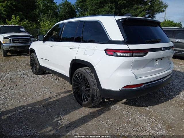 2023 JEEP GRAND CHEROKEE LAREDO 4X2 3