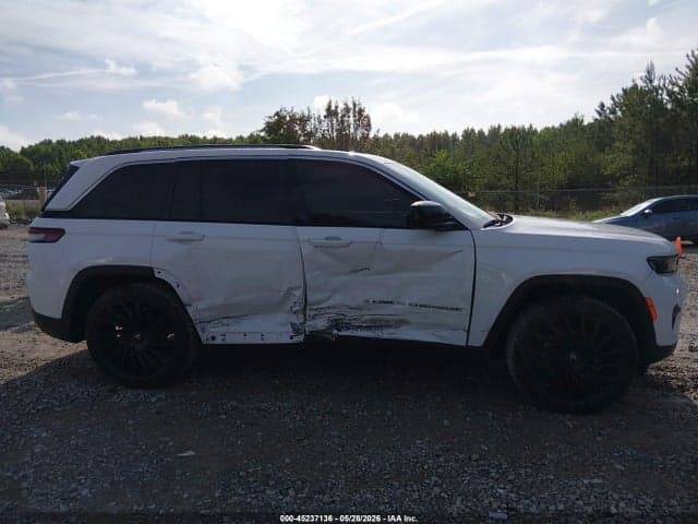 2023 JEEP GRAND CHEROKEE LAREDO 4X2 6