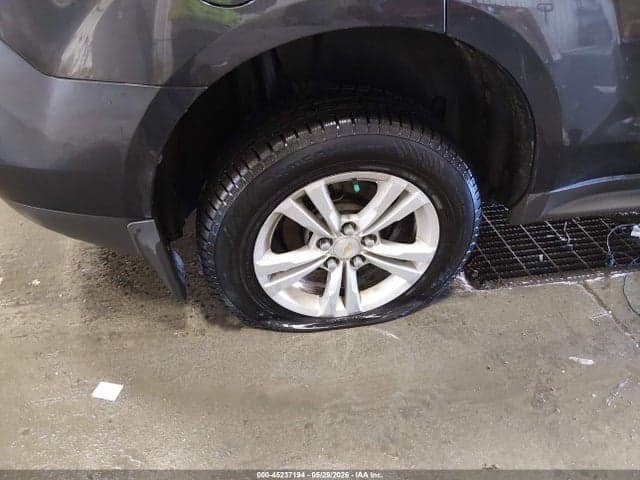 2016 CHEVROLET EQUINOX LS 17