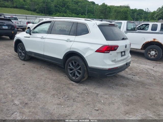 2022 VOLKSWAGEN TIGUAN 2.0T SE 3