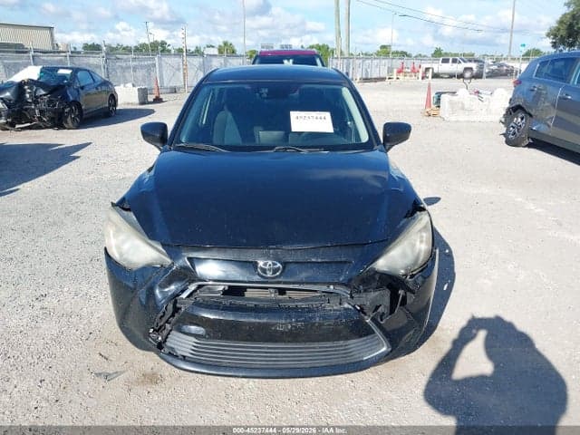 2017 TOYOTA YARIS IA 12