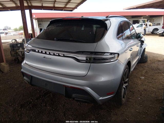 2025 PORSCHE MACAN T 4