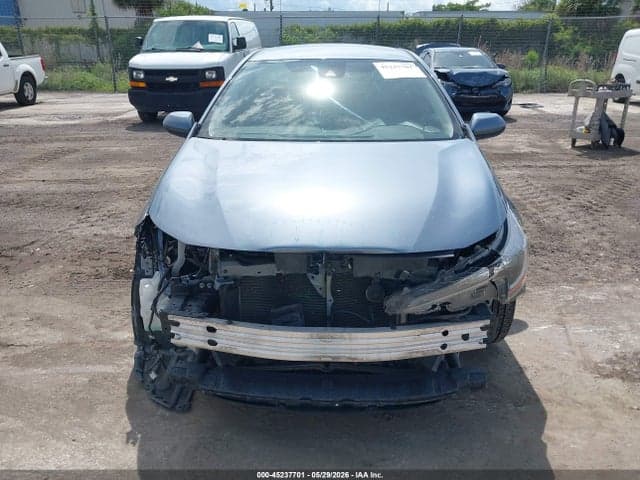 2020 TOYOTA COROLLA LE 6