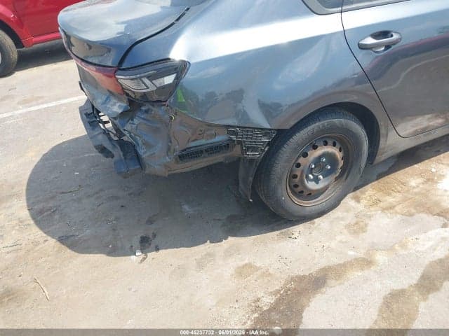 2021 KIA FORTE LXS 17