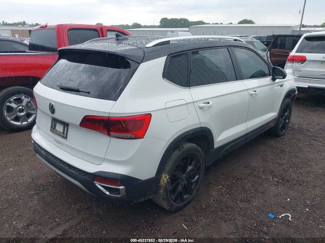 2023 VOLKSWAGEN TAOS 1.5T SE 4