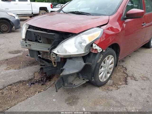 2017 NISSAN VERSA 1.6 S+ 15