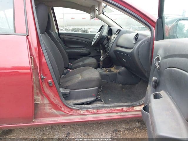 2017 NISSAN VERSA 1.6 S+ 5