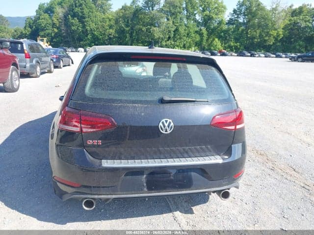 2019 VOLKSWAGEN GOLF GTI 17