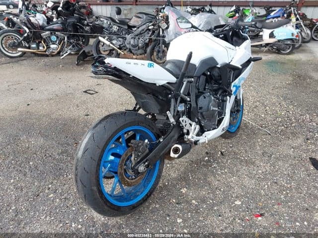 2026 SUZUKI GSX800 F 4