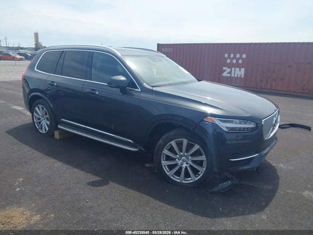 2016 VOLVO XC90 T6