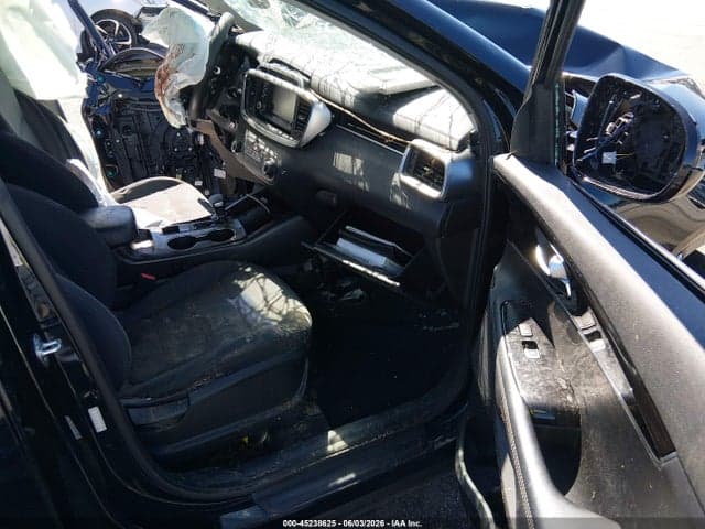 2019 KIA SORENTO 2.4L LX 5