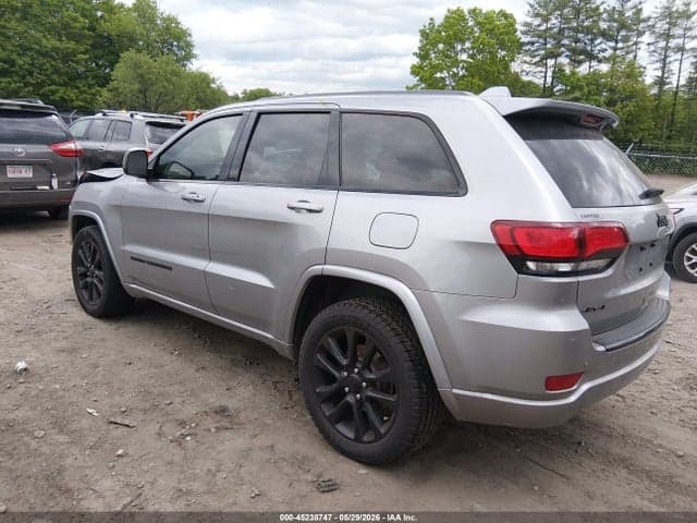 2018 JEEP GRAND CHEROKEE ALTITUDE 4X4 3