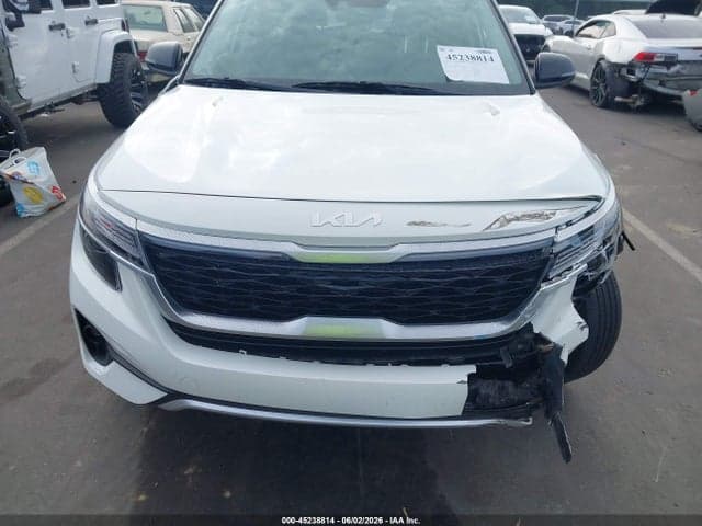 2022 KIA SELTOS S 6
