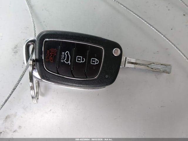 2019 HYUNDAI TUCSON SE 11