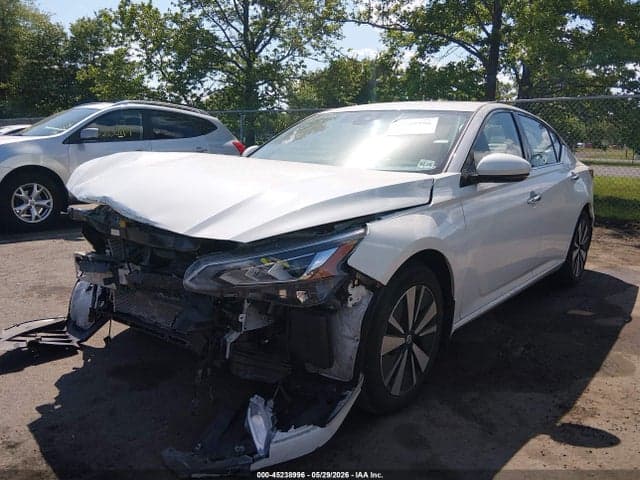 2021 NISSAN ALTIMA SL FWD 2