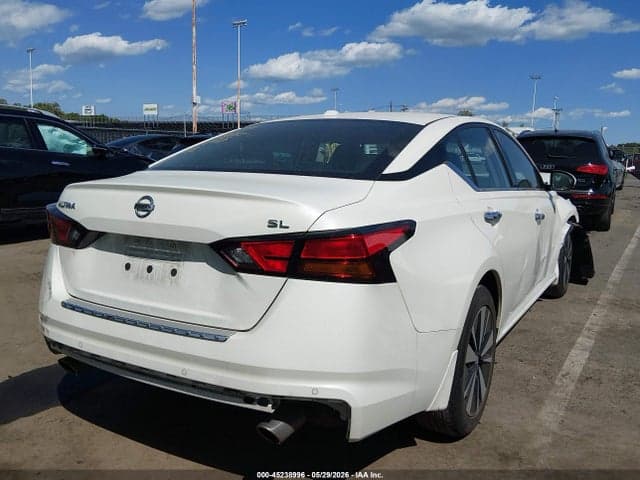 2021 NISSAN ALTIMA SL FWD 4