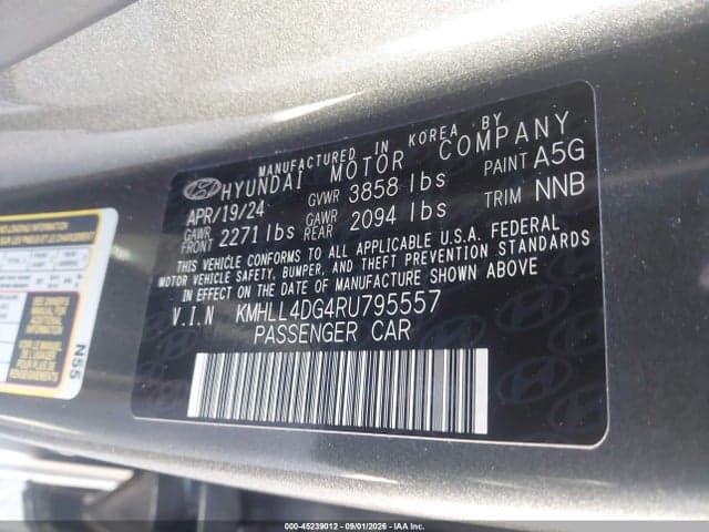2024 HYUNDAI ELANTRA SE 9