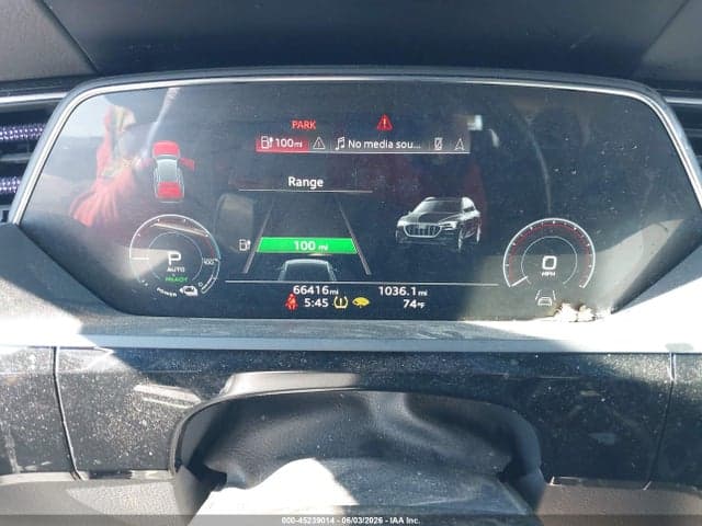 2021 AUDI E-TRON PREMIUM QUATTRO 7
