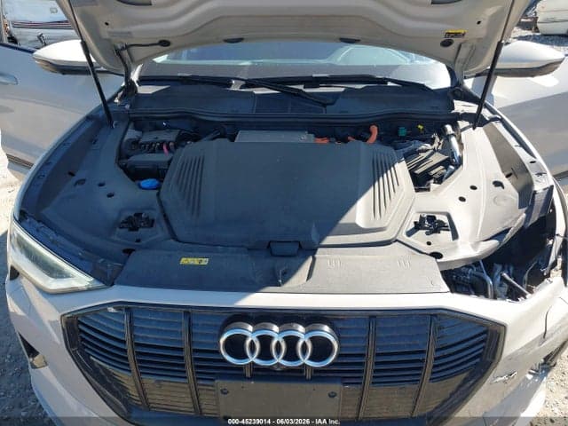 2021 AUDI E-TRON PREMIUM QUATTRO 10