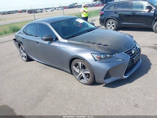 2018 LEXUS IS 300