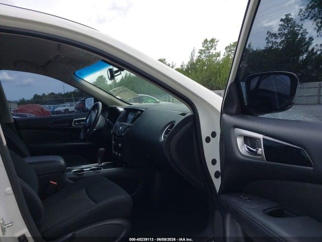 2018 NISSAN PATHFINDER SV 5