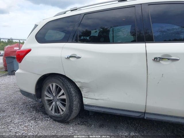 2018 NISSAN PATHFINDER SV 6