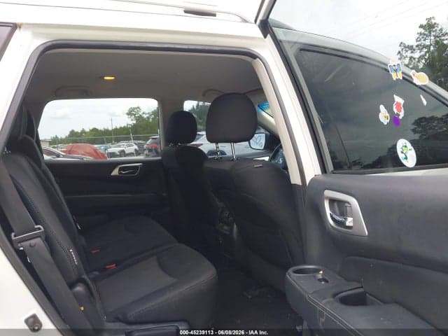 2018 NISSAN PATHFINDER SV 8