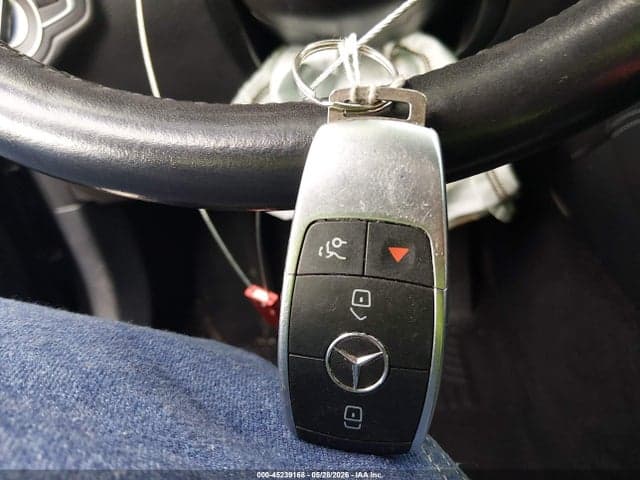 2020 MERCEDES-BENZ GLC 300 4MATIC 11