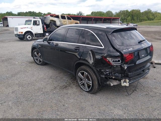 2020 MERCEDES-BENZ GLC 300 4MATIC 3