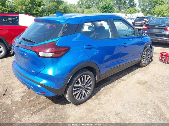 2021 NISSAN KICKS SV XTRONIC CVT 4