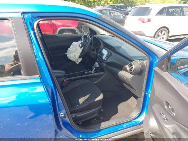 2021 NISSAN KICKS SV XTRONIC CVT 5