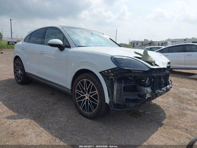 2024 PORSCHE CAYENNE COUPE 1