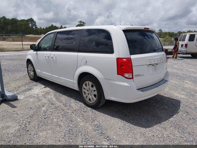 2018 DODGE GRAND CARAVAN SE 3