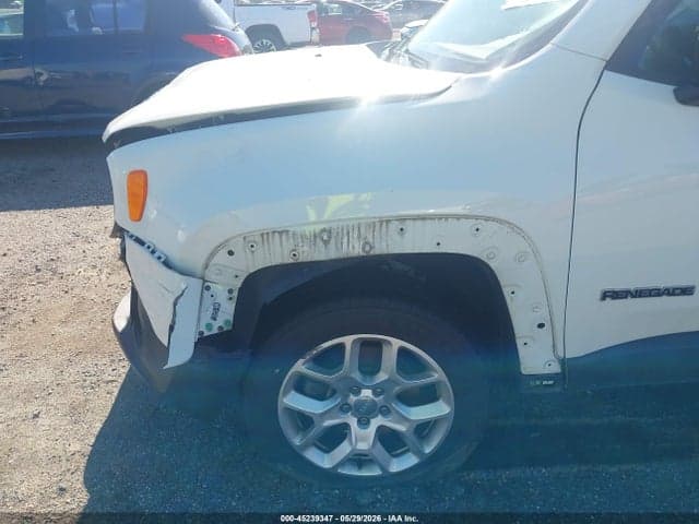2018 JEEP RENEGADE SPORT 4X4 6
